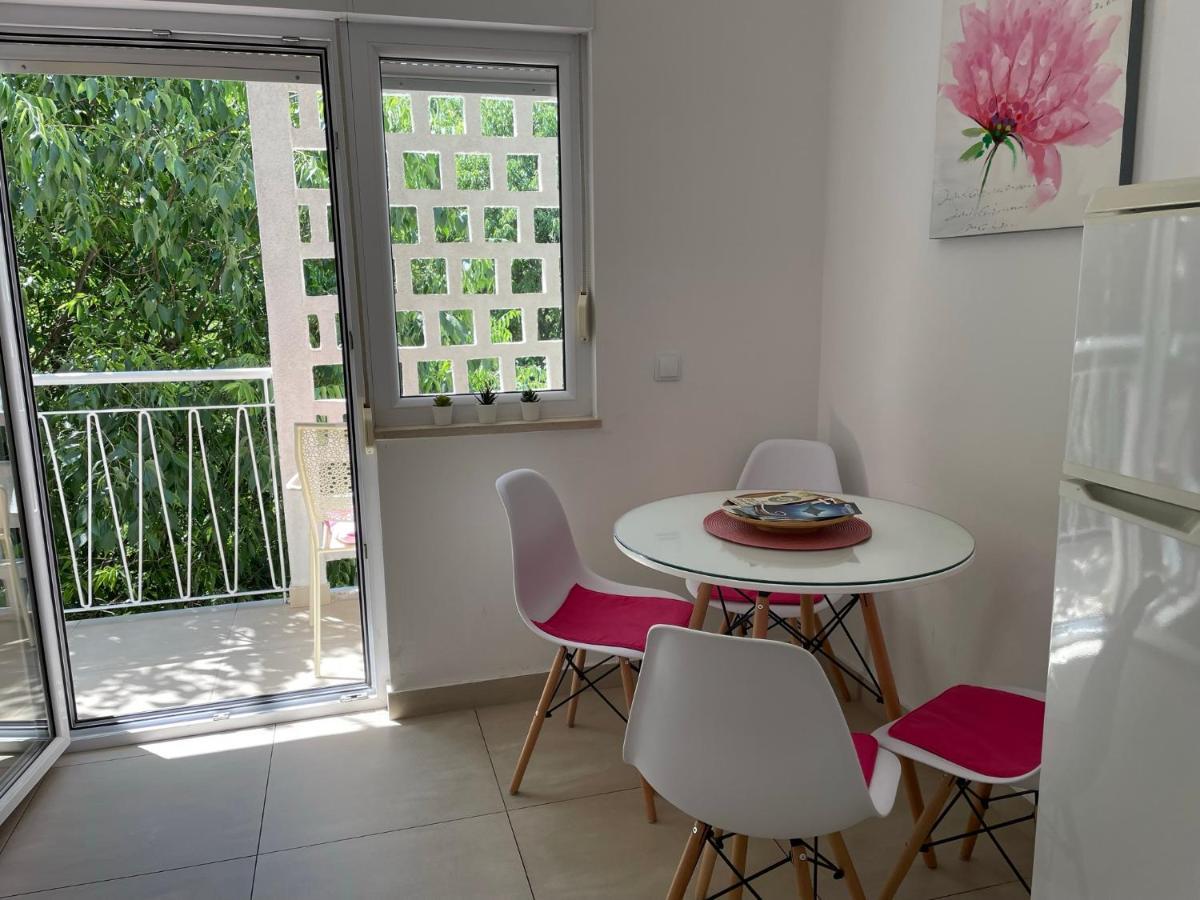 Apartment Beauty พูลา ภายนอก รูปภาพ