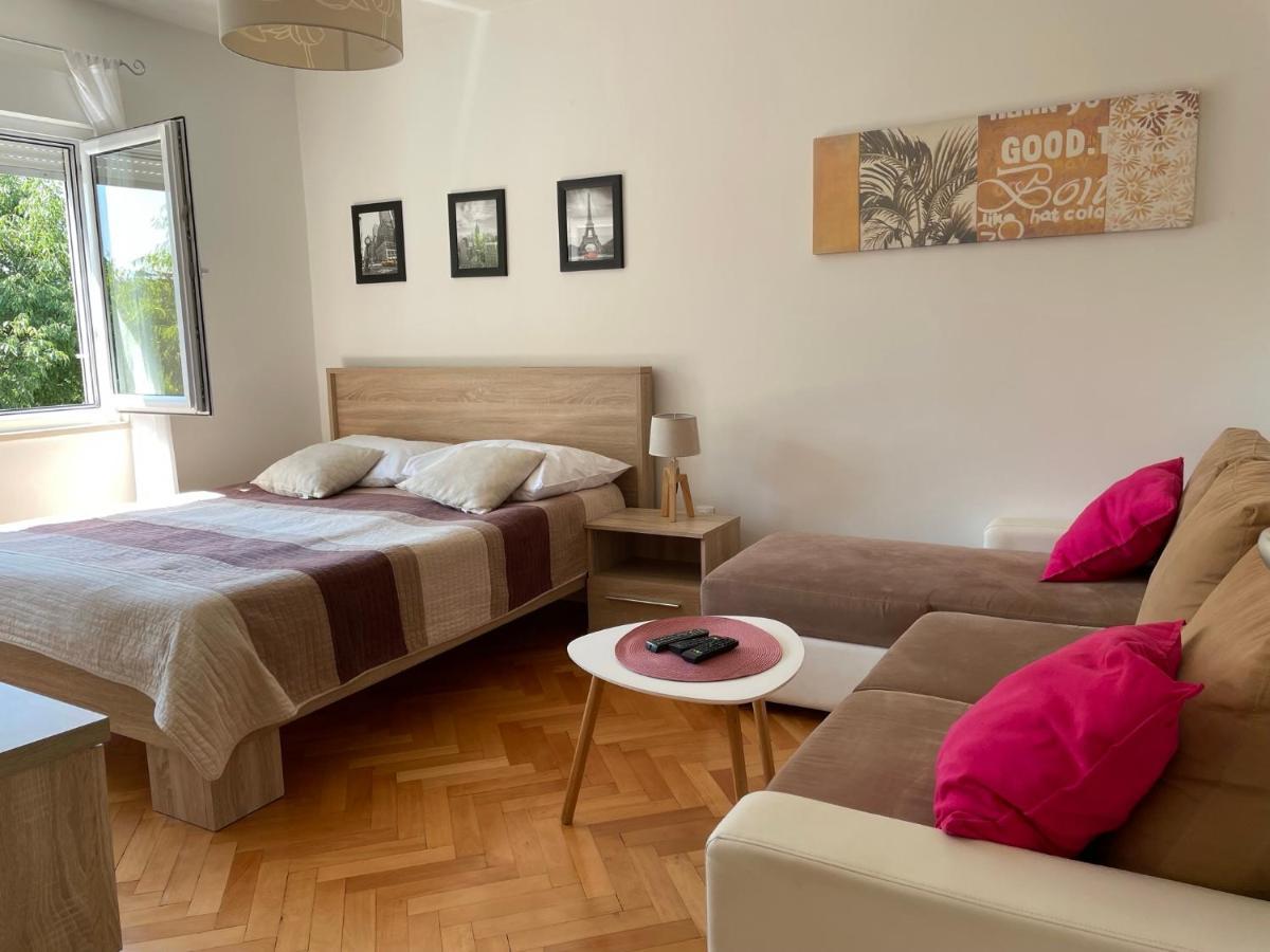 Apartment Beauty พูลา ภายนอก รูปภาพ